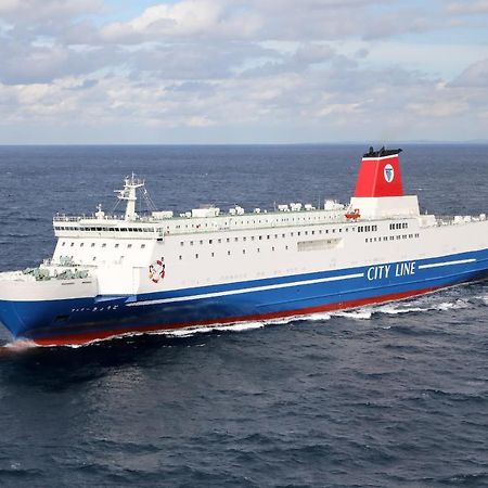 Hotel Meimon Taiyo Ferry 2Nd Sailing From Kitakyushu To Osaka Exterior foto